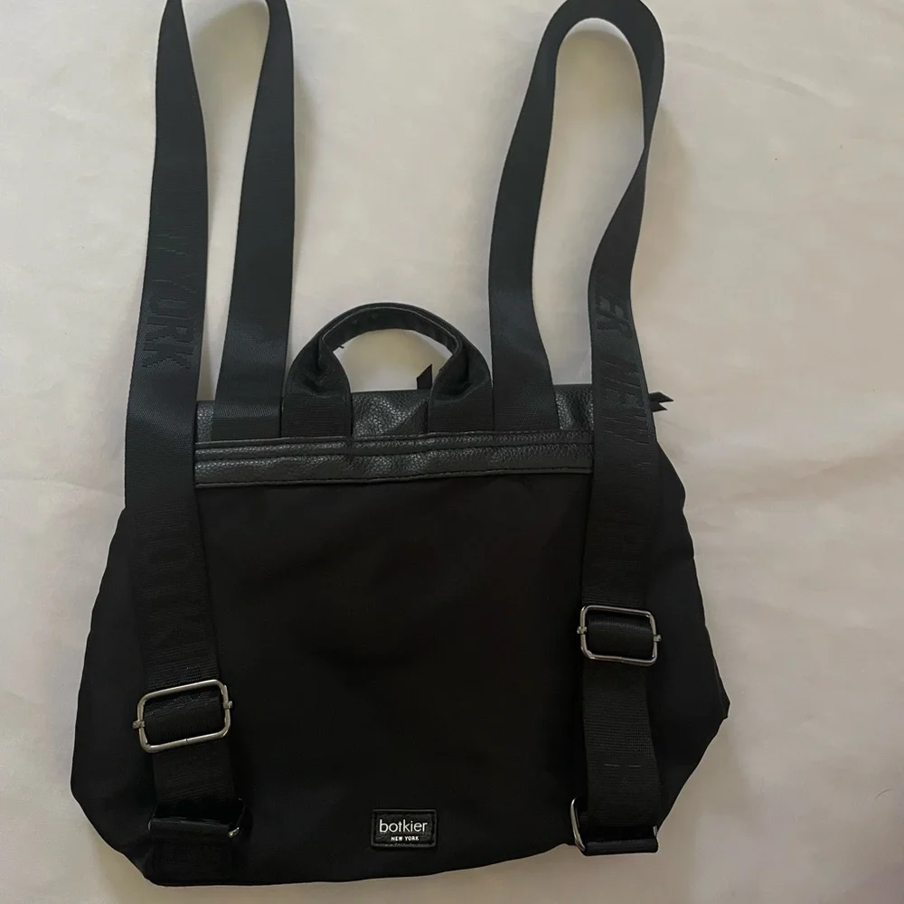Botkier New York Trigger Mini Black‎ Backpack w/Zippered Pockets, Approx. 11”x9”